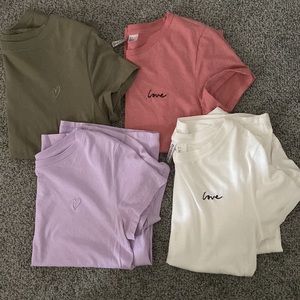 4 H & M t- shirts